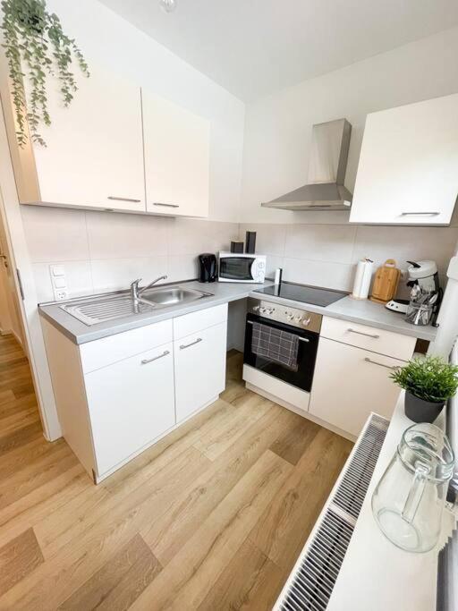 +Stadtruhe+ Niedliche Appartment Mit Garten Lüneburg Kültér fotó